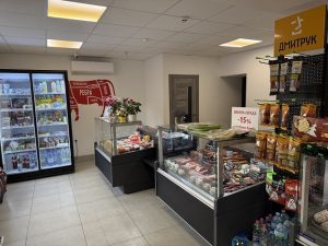 холодильники для мясного магазину