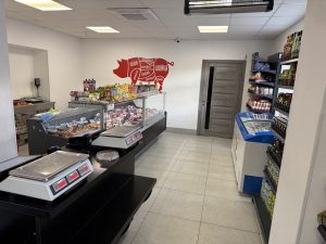 холодильники для мясного магазину