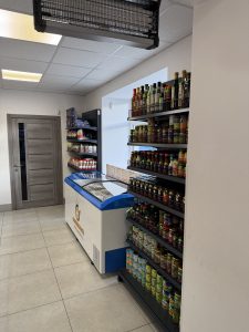 холодильники для мясного магазину