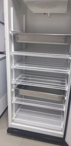 холодильна шафа в магазин