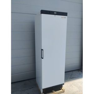 морозилка в магазин вертикальна